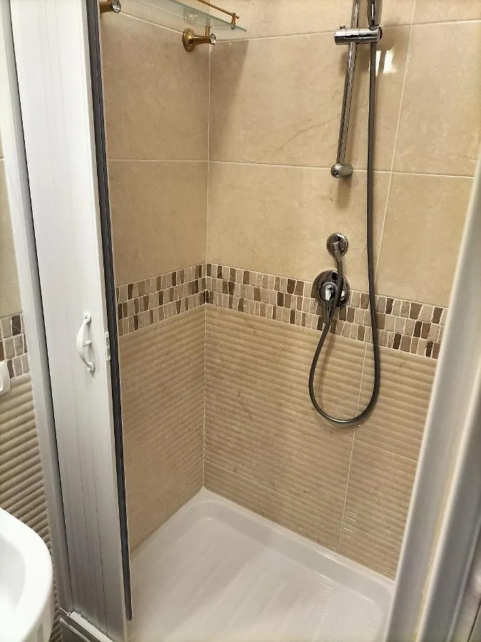 La Dimora Di Alex Apartment Naples