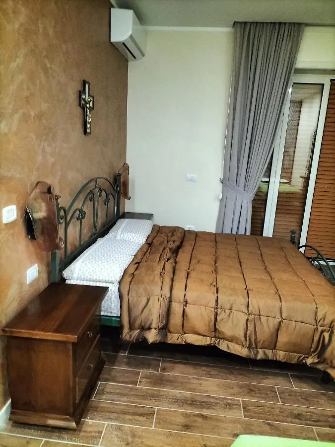 Apartamento La Dimora Di Alex Nápoles 0*,